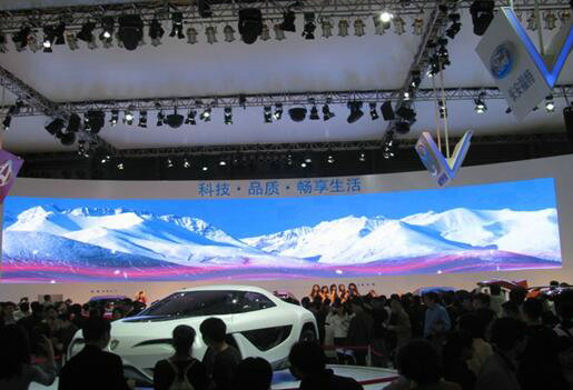 High Brightness P5 Indoor Advertising LED Display Wide Viewing Angle Energy Saving