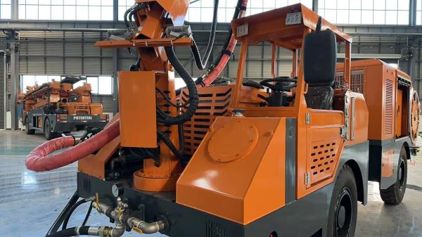Quality Cummins Engine Powered Robotic Shotcrete Machine with 4 Sections and 3 Levels of Scalability Weighing Around 11t for sale