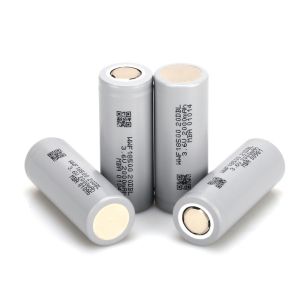 NCA Cathode Low Temperature 18650 Cylindrical Lithium Cells Large Capacity