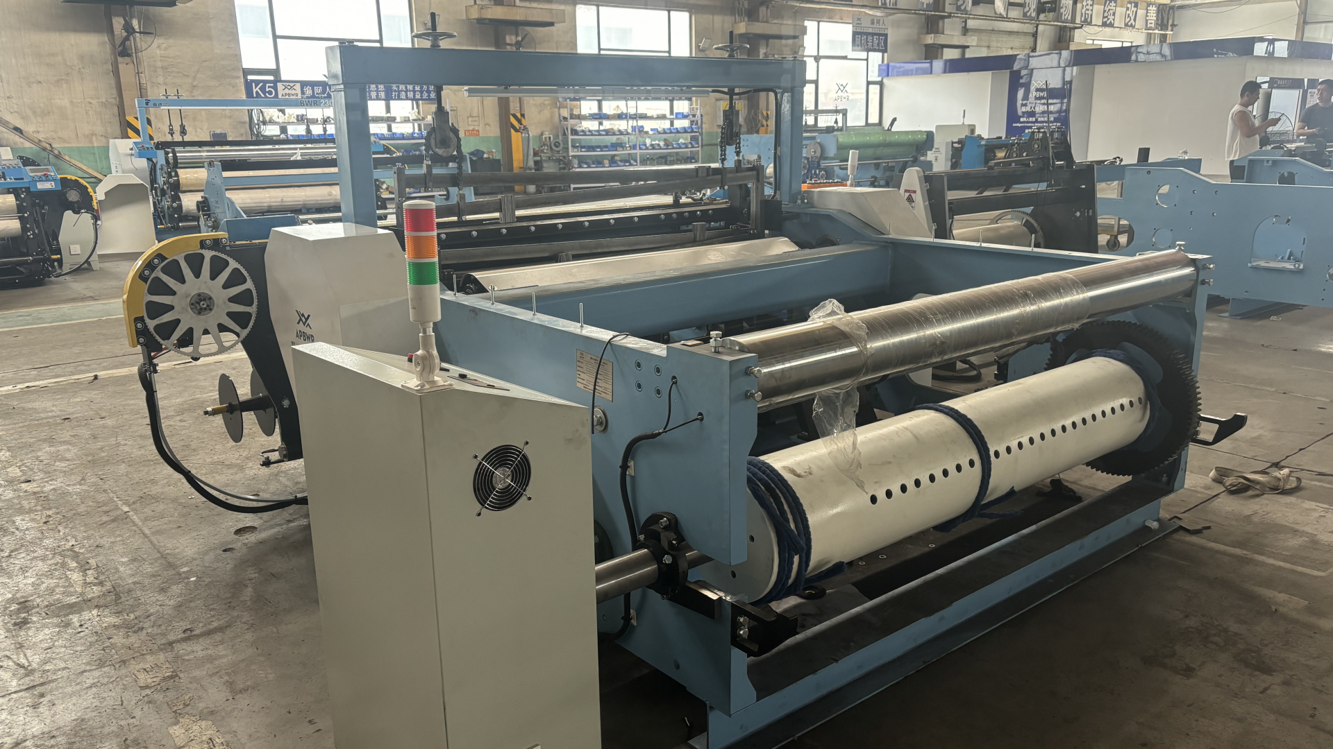 Wholesale Fast Wire Mesh Weaving Machine Consistent Quality 1600D from china suppliers