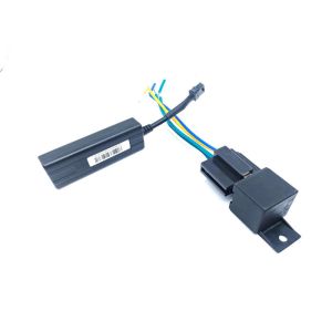 GPS Tracker TK003 With Real Time Tracking Free Olatform Geo-Fence Moving Alalrm