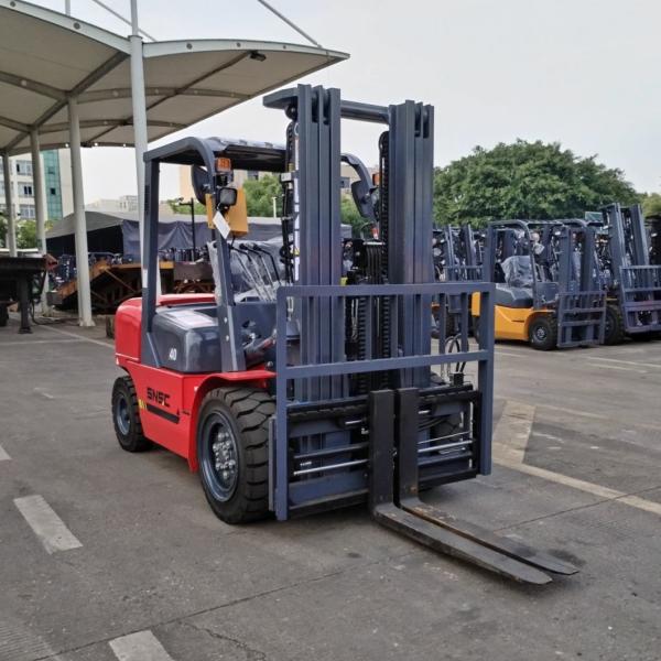 Xinchai/Japan Engine Forklift 2.5 3 4 5 6 7 10 Ton Fork Lifter Truck with 3 Stage Mast