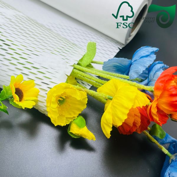 FSC 100gsm White Honeycomb Paper Eco Friendly Cushion For E Commerce Fragile Goods