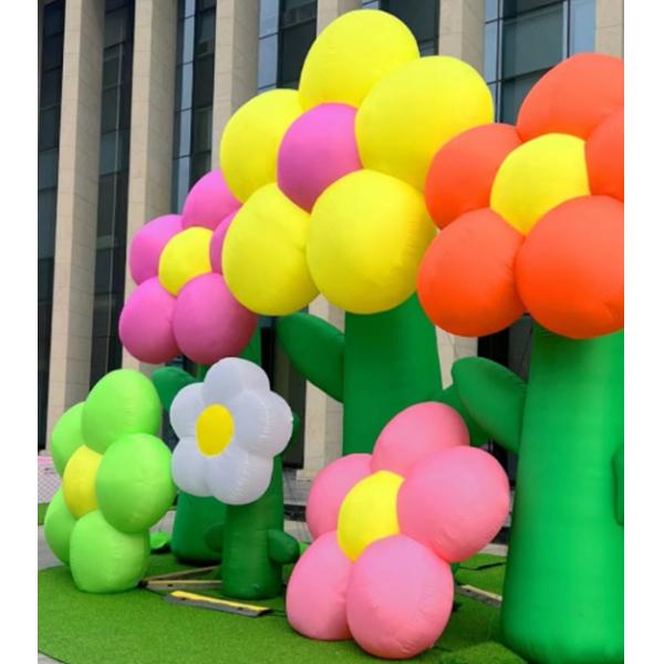 Seven Clouds Inflatable Flower Air Model Customized Shopping Mall Beauty Display Climbing Wall Decoration