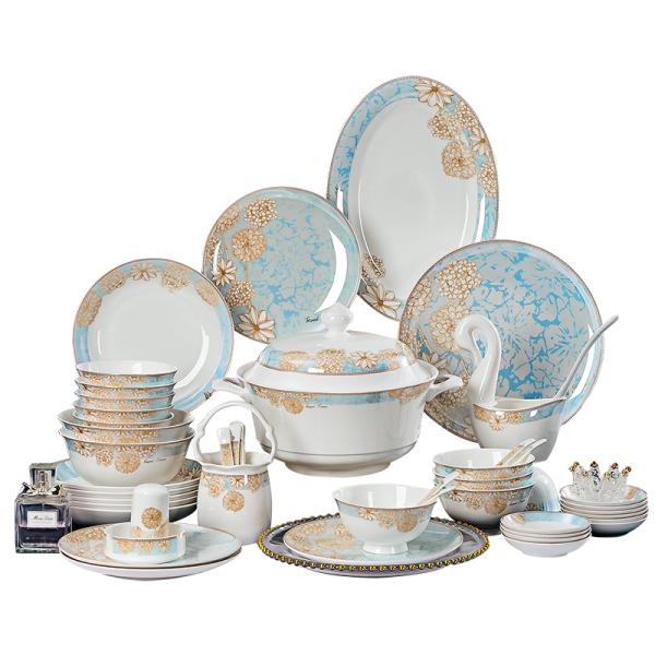 Medium Ceramic Dinnerware Set For Home Restaurant Use Classic Look