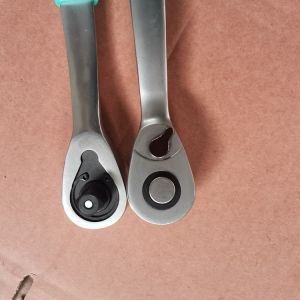 High Torque Soft Grip Ratchet Socket Wrench 1/2in Male Square Drive Quick