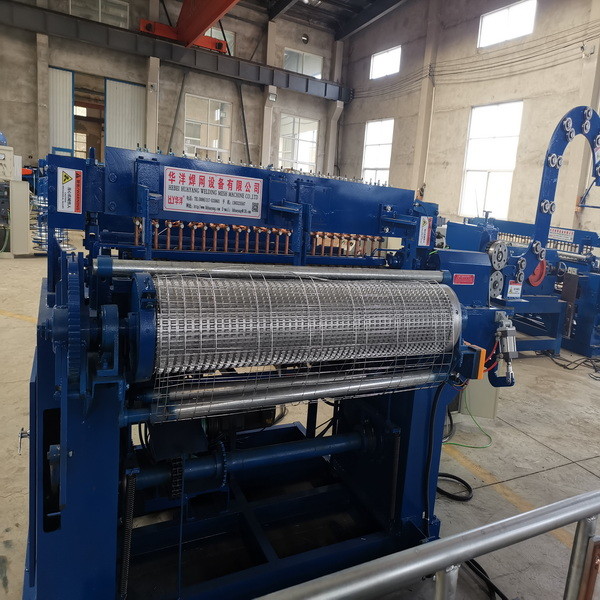 Animal Cage Making Automatic 6.35mm Weld Mesh Making Machine