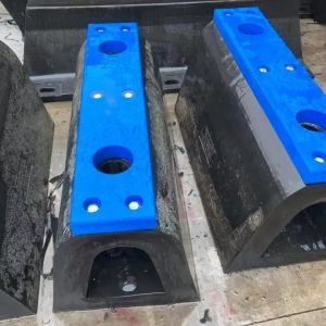 Marine Dock Super Arch Rubber Fender Pad For Various Berths With High Energy