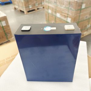 18650 Lithium Battery Cell 156Ah 3.7V Rechargeable Lithium Battery