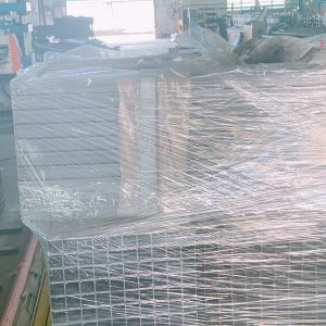 82*41mm Slotted Galvanized Strut C Channel Steel Channels For Engineering