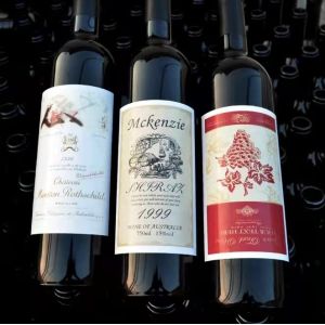 Free Wine Label Stickers Roll Gold Embossed Certificate Stickers Soft Aluminum