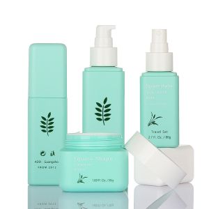 Elegant Green Cosmetic Packaging Sets 50g 80g 100ml 160ml Simple Style