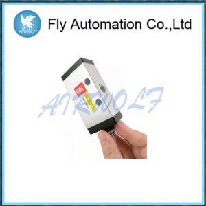 0.1 - 0.7 Mpa Pneumatic Manual Valve Xq230610 Aluminium Alloy Material 3/2 Way