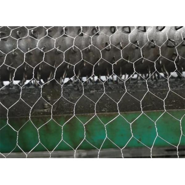 Quality Lightweight Metal Screen Mesh Roll Chicken Coop Hexagonal 2m Bendable Chicken Wire for sale