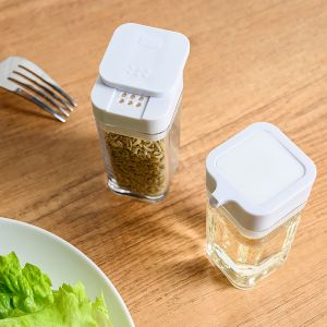 Salt And Pepper Containers 100ml Spice Shaker Plastic Spice Container Condiments