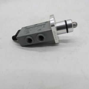 Gearbox Transmission Spare Parts Double H Valve F99660