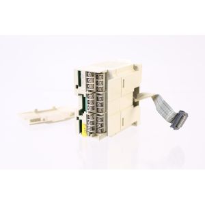 FX3U-4DA Mitsubishi Japan Automation Controller