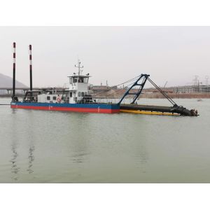 1000 KW Diesel Engine Power Small Dredger Machine For Sand Dredging From River