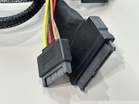 SFF-8654 8i to SFF-8654 8i High-Speed Mini SAS HD Connector Cable, 1.0 m 32AWG