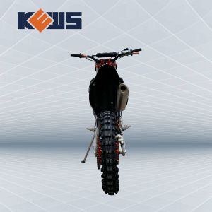 Black 250CC Enduro Motorcycles K16 Model With Benelli Twin Cam Engine 120KM/H