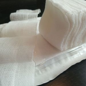 Lightweight Gauze Pieces Swabs with ISO Certificat EO Sterilization for B2B