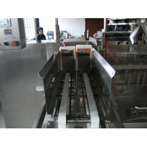 Doypack Zipper Pouch Filling Machine , Juice Pouch Packing Machine
