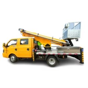 China Factory DFAC Double Cabin High Altitude Operation Truck Telescopic