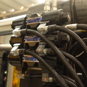 480t Small Injection Molding Machine Support Customization High Precision