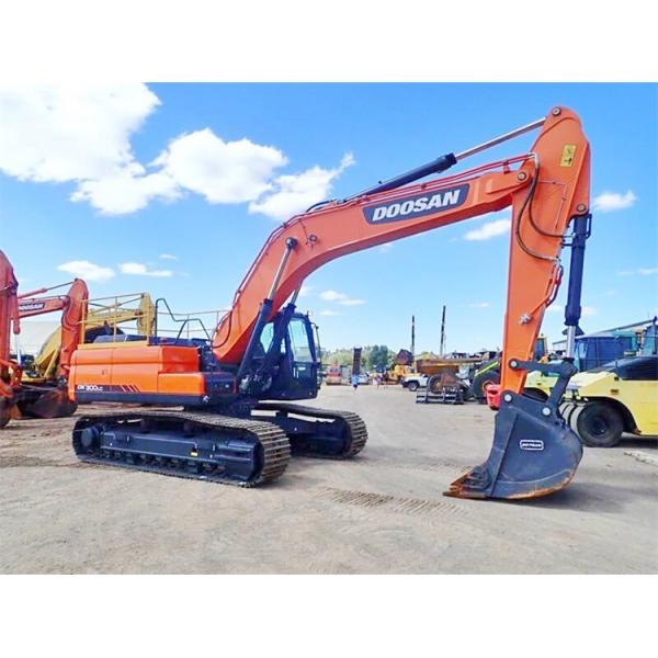 Second Hand Doosan DX300 Excavator 30 Ton in Good Working Condition for Earth-Moving