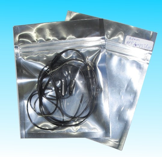 Quality Antistatic Flat Foil Pouch Packaging Noni Three Side Seal with Zipper for sale