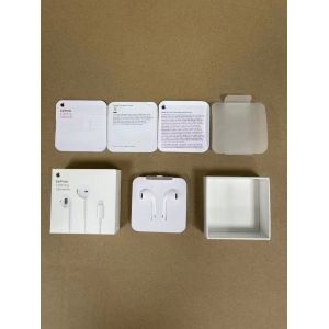 MMTN2 A1748 Lightning Apple Earpods Water Resistant Comfortable Smooth Operation