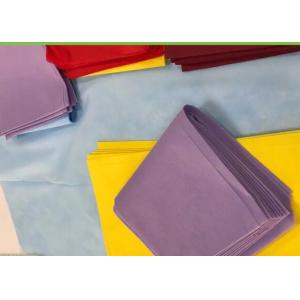 Custom PP Spunbond Perforated Non Woven Fabric Soft Feeling EN13795 SGS Report