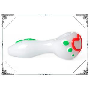 Heart Luminous Glass Smoking Pipe Borosilicate Glass Material With Mixed Color