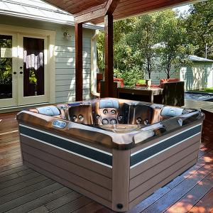 Outside Garden Home Outdoor Acrylic Spa Hot Tub With LED Lights And Bluetooth