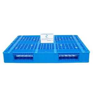 Light plastic pallet manufacturer for transportation and storage