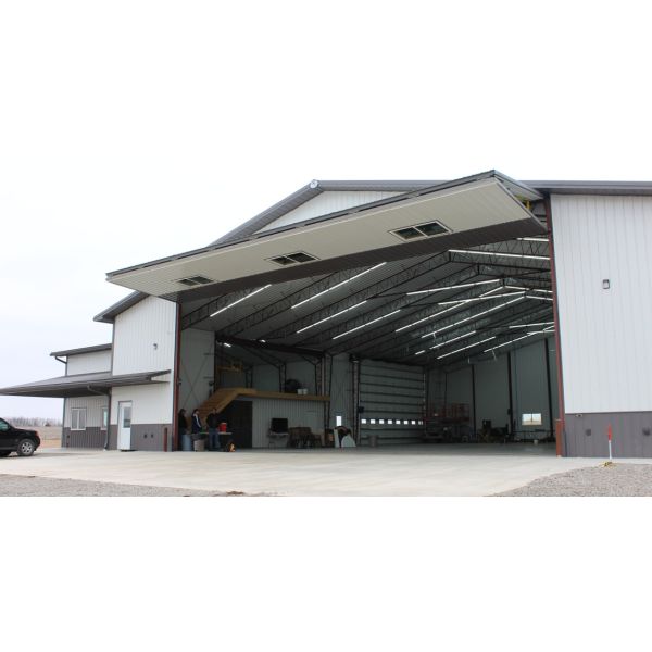 Simple construction of hot-rolled H-shaped steel structure aircraft hangar building