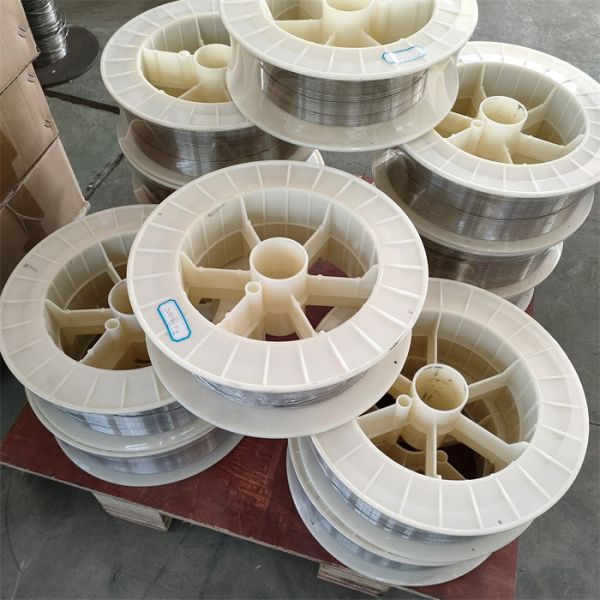 1.0-2.4mm AWS A5.14 ERNiCrMo-13 Welding Rod Argon Arc Welding Wire In Marine Environments