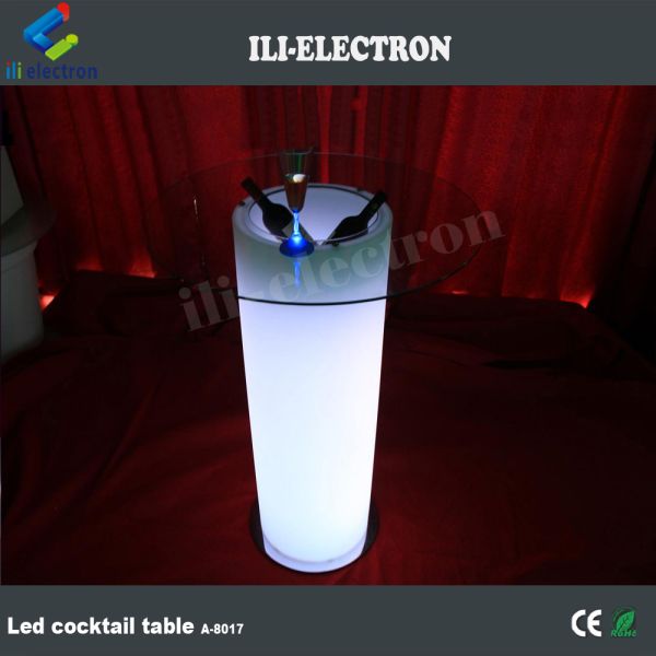 High Glass Top LED Light Cocktail Table , Illuminated Coffee Table With Ice Bucket