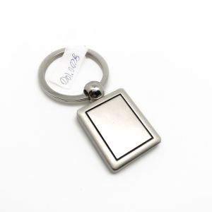 Siliver Personalized Keychains with Minimum Order Quantity of 500