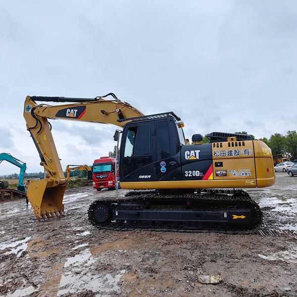 High Power Caterpillar Used CAT 320D2L Excavator Hot Brand 20Ton Digger