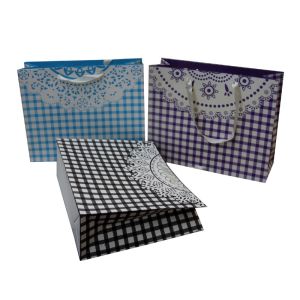 Square Customized Paper Promotional Carrier Bag 230gsm matte coated ribbon