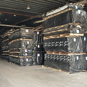 Figured Anegre Quarter Cut Wood Veneer Straight Uniform Color For Musical