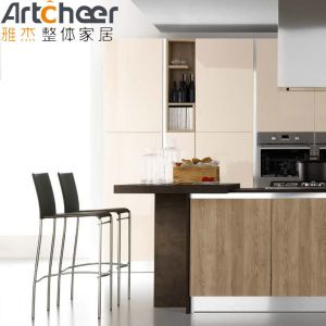 White Storage Cabinet With Modern Stylish Design And E1 Or ECO Friendly Material