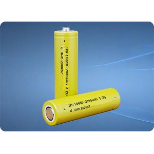 3.2V 2000mAh LiFePo4 Battery 6A Discharge 18650 Rechargeable
