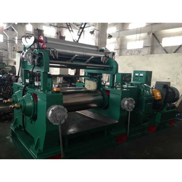 Quality Cast Iron Rubber Mixing Mill Machine with Smooth Roller Surface for sale