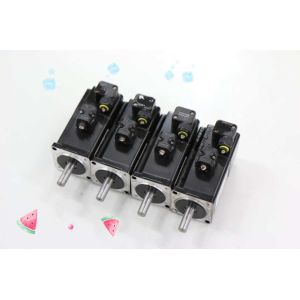 Yaskawa SGMJV-01A3A21 AC Servo Motor 0.84A 100W 3000RPM 200V NEW