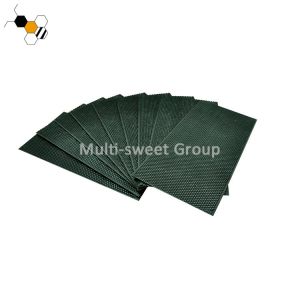 Black Plastic 5.4mm Cell 425*212mm Bee Foundation Sheets