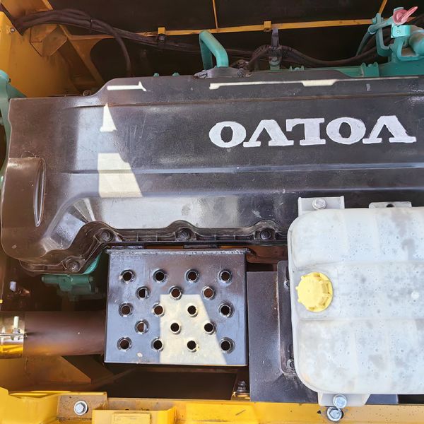 EC480 Volvo Used Excavators 2m3 Bucket Capacity 270kw 680L Large Fuel Tank