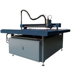 1500*900mm Cutting Scope Apparel Plastic Pattern CNC Cutting Machine for Garment