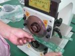 Operate V-Cut Pcb Separator Machine with CE Approval